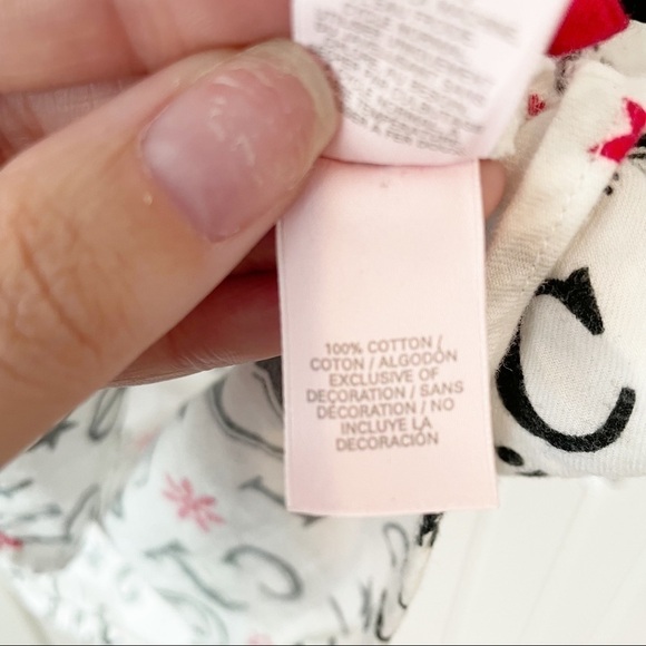 Victoria's Secret White, Black, and Red Snowflake Flannel Pajama Shirt - Picture 4 of 9